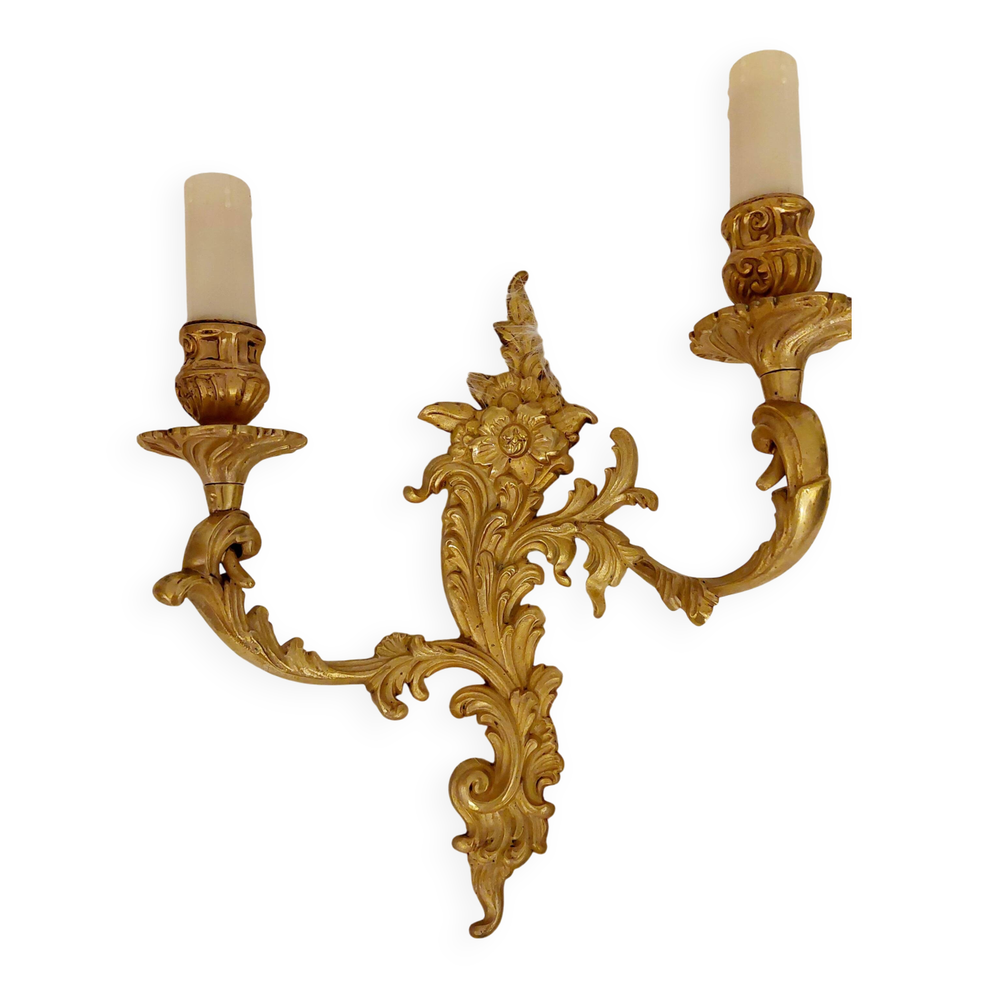 bronze wall light signed Petitot