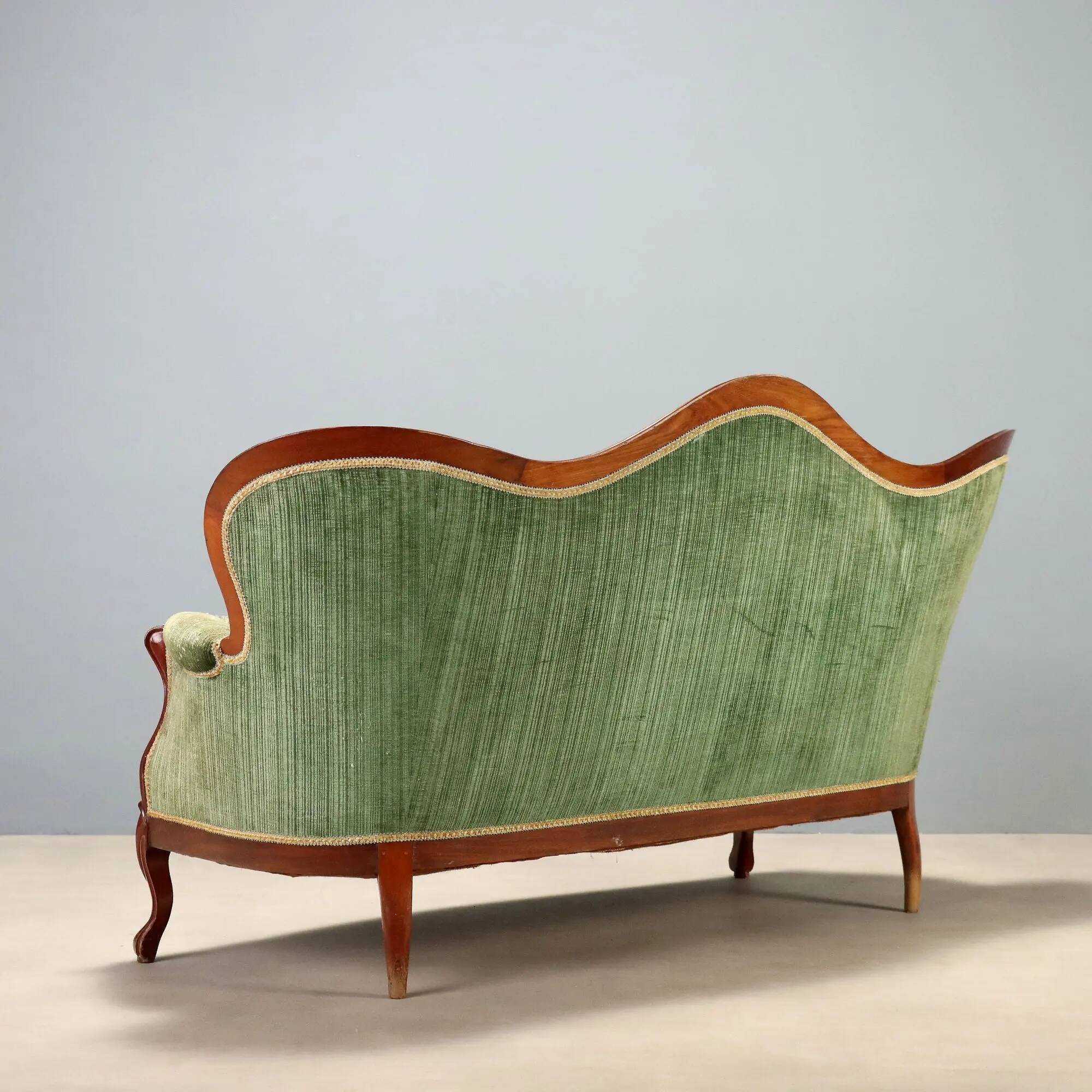 Antique Louis-Philippe canapé in mahogany and velvet, Italy, 19th century