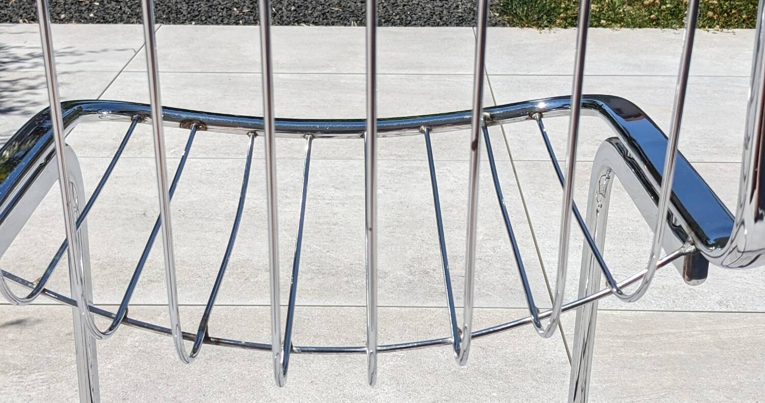 Set of 2 chrome metal chairs, Italian style from the 70s