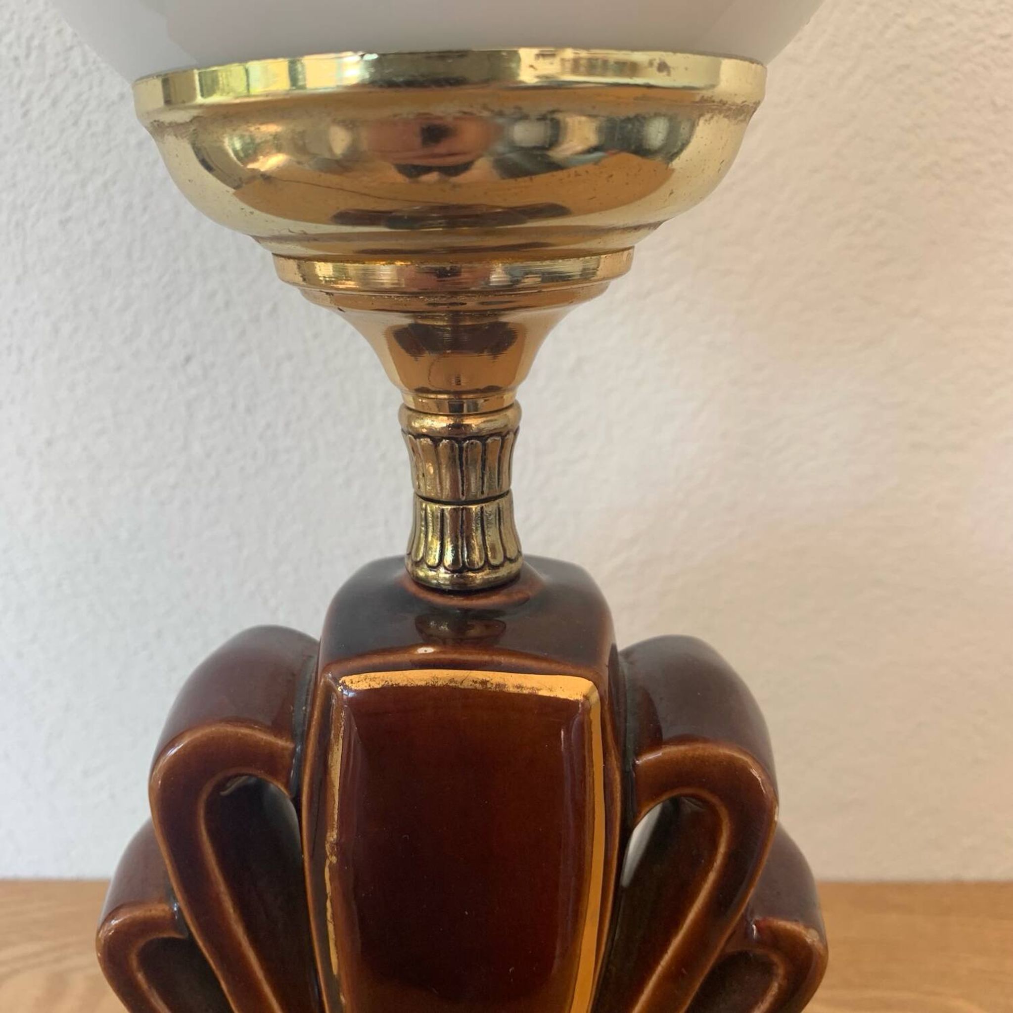 ▪️Art Deco Ceramic and Globe Lamp Stylized Shell Brown and Gold