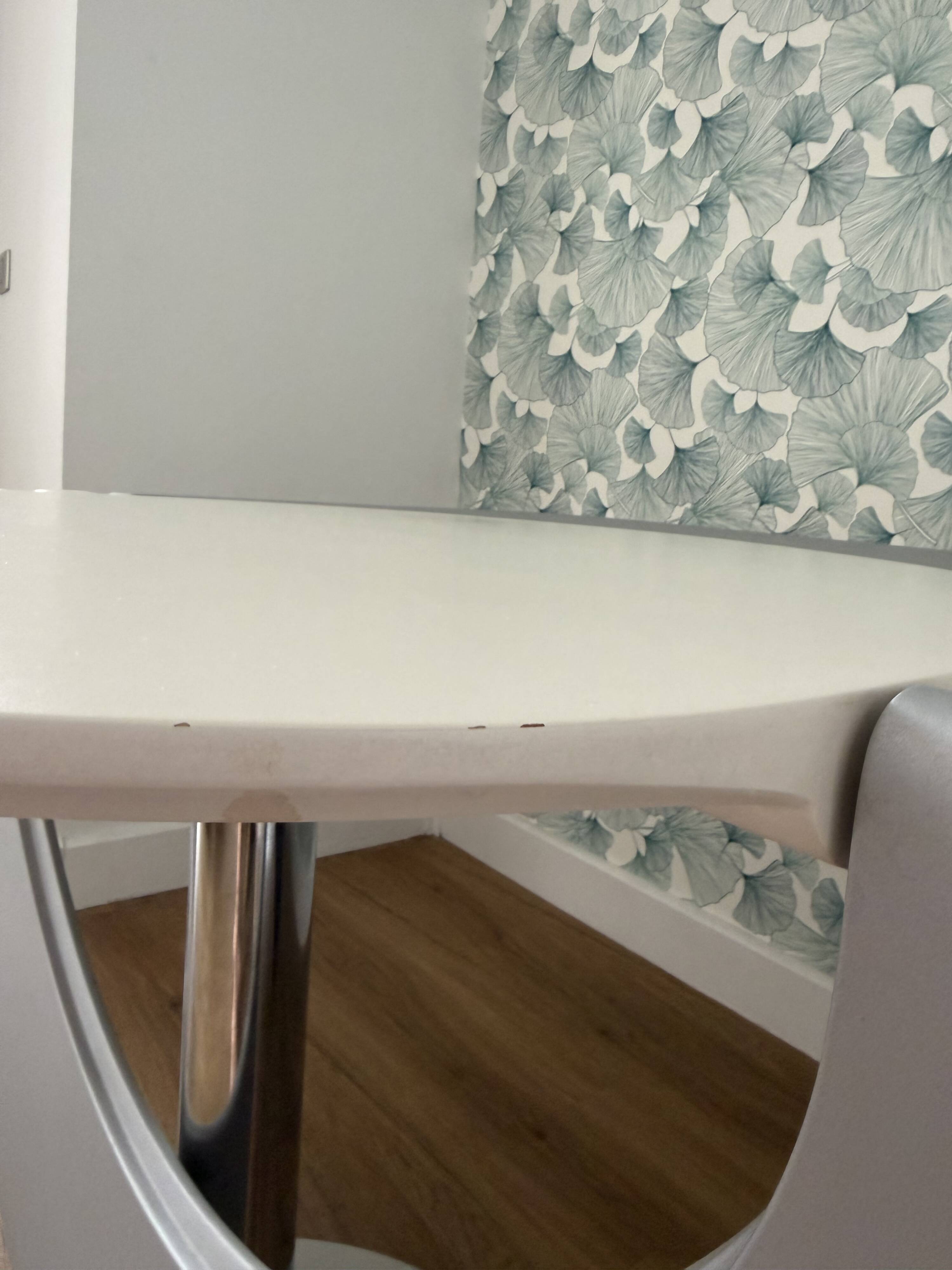 Extendable table design