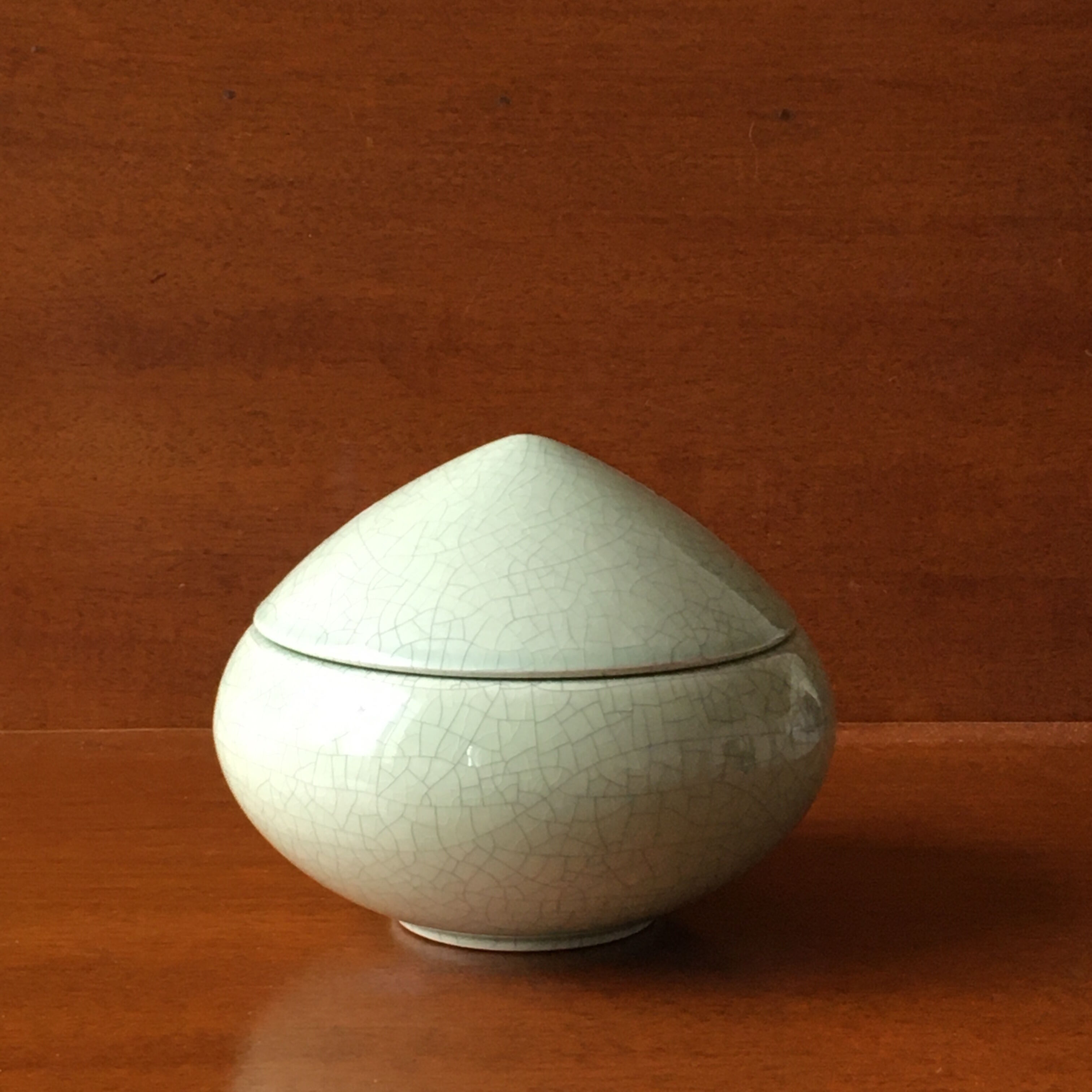 Charolles cracked earthenware box