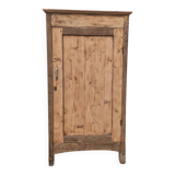 Armoire en bois naturel