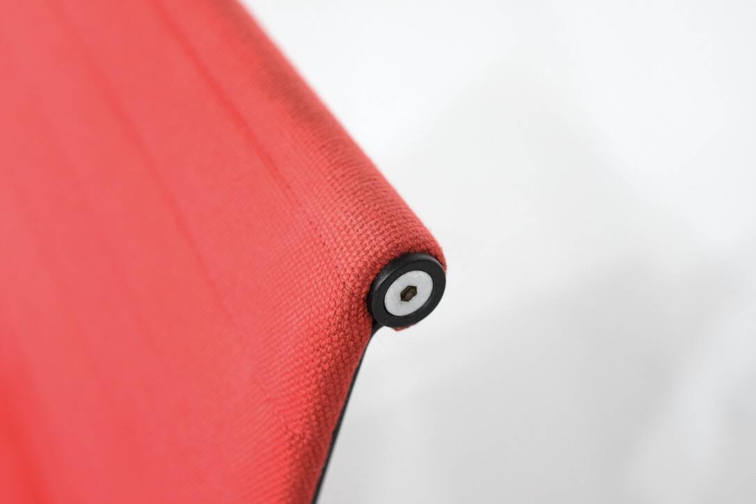 "EA 117" armchair by Charles and Ray Eames for ICF USA 1969.