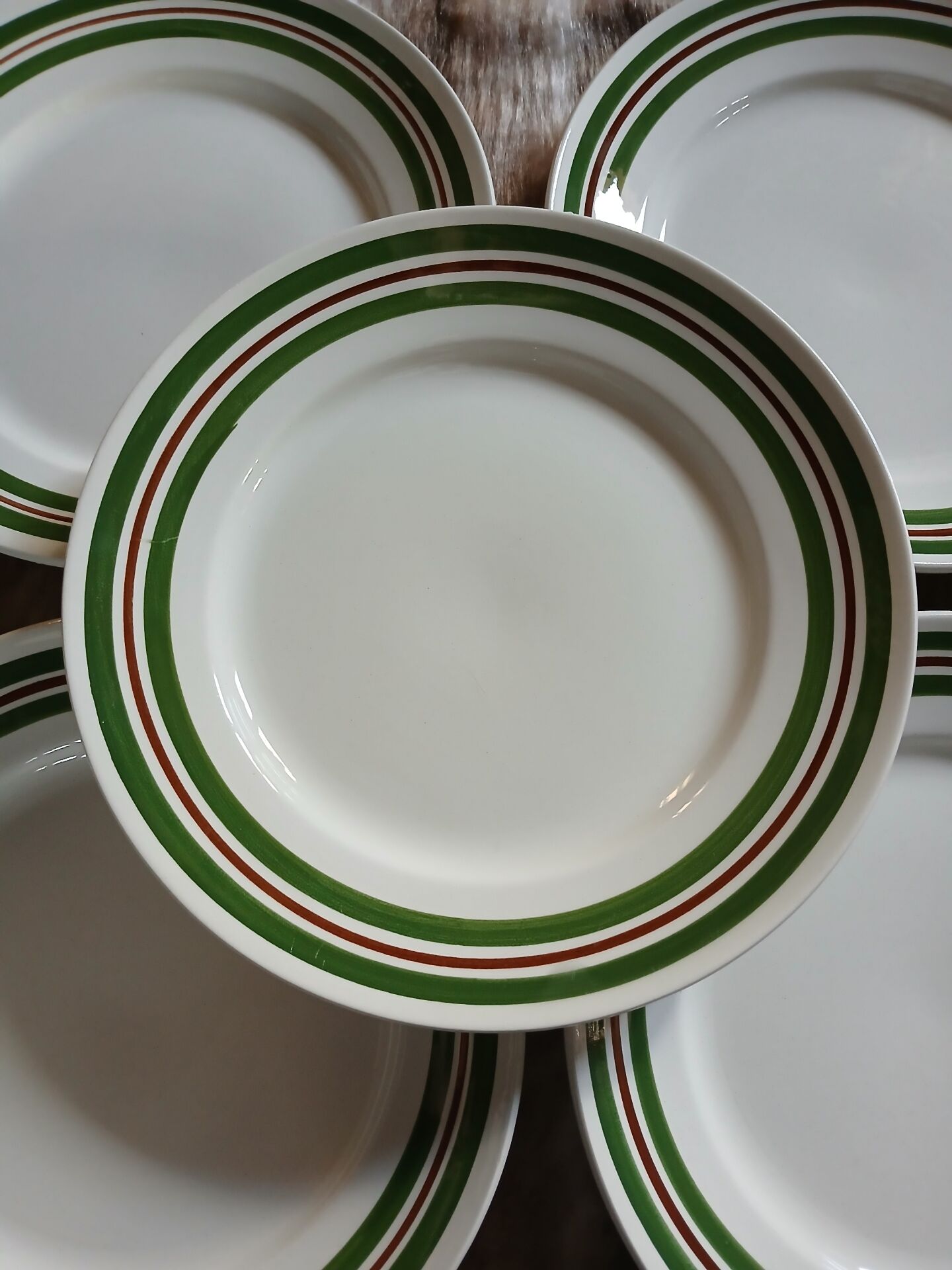 11 assiettes creuses anciennes Moulin des Loups