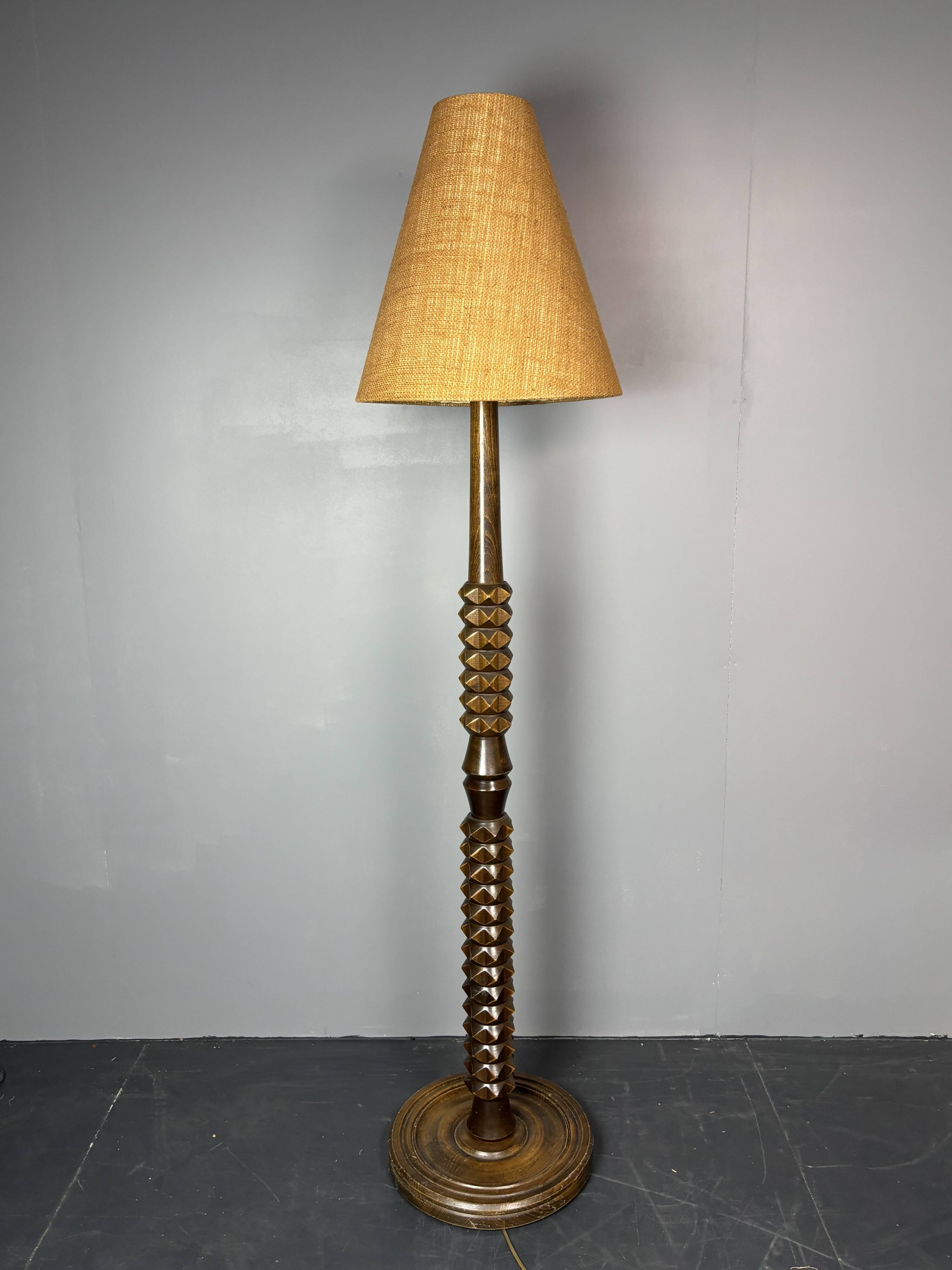 Lampadaire brutaliste du milieu du siècle dans le style de Charles Dudouyt, années 1950.