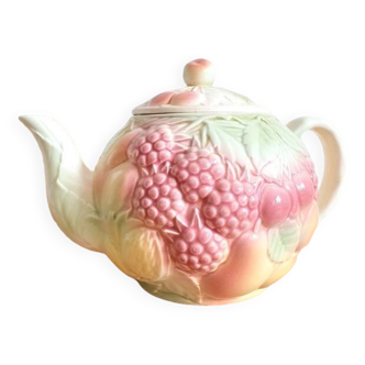 Salins slip teapot