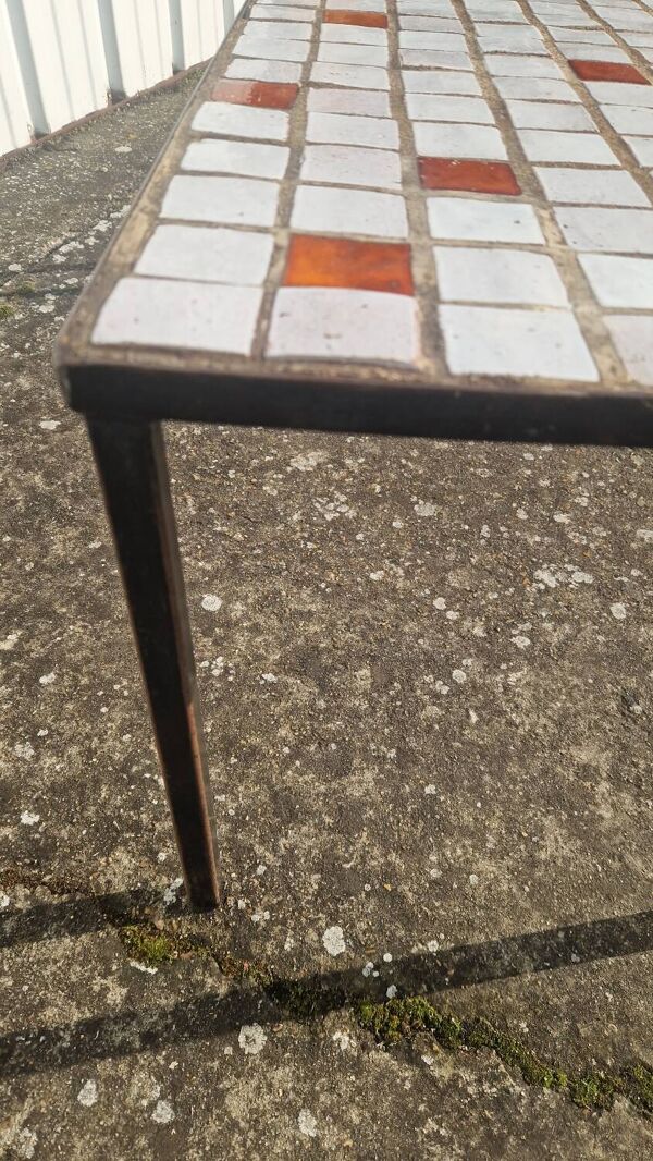Mado Jolain, Table basse en carreaux de céramique 1960