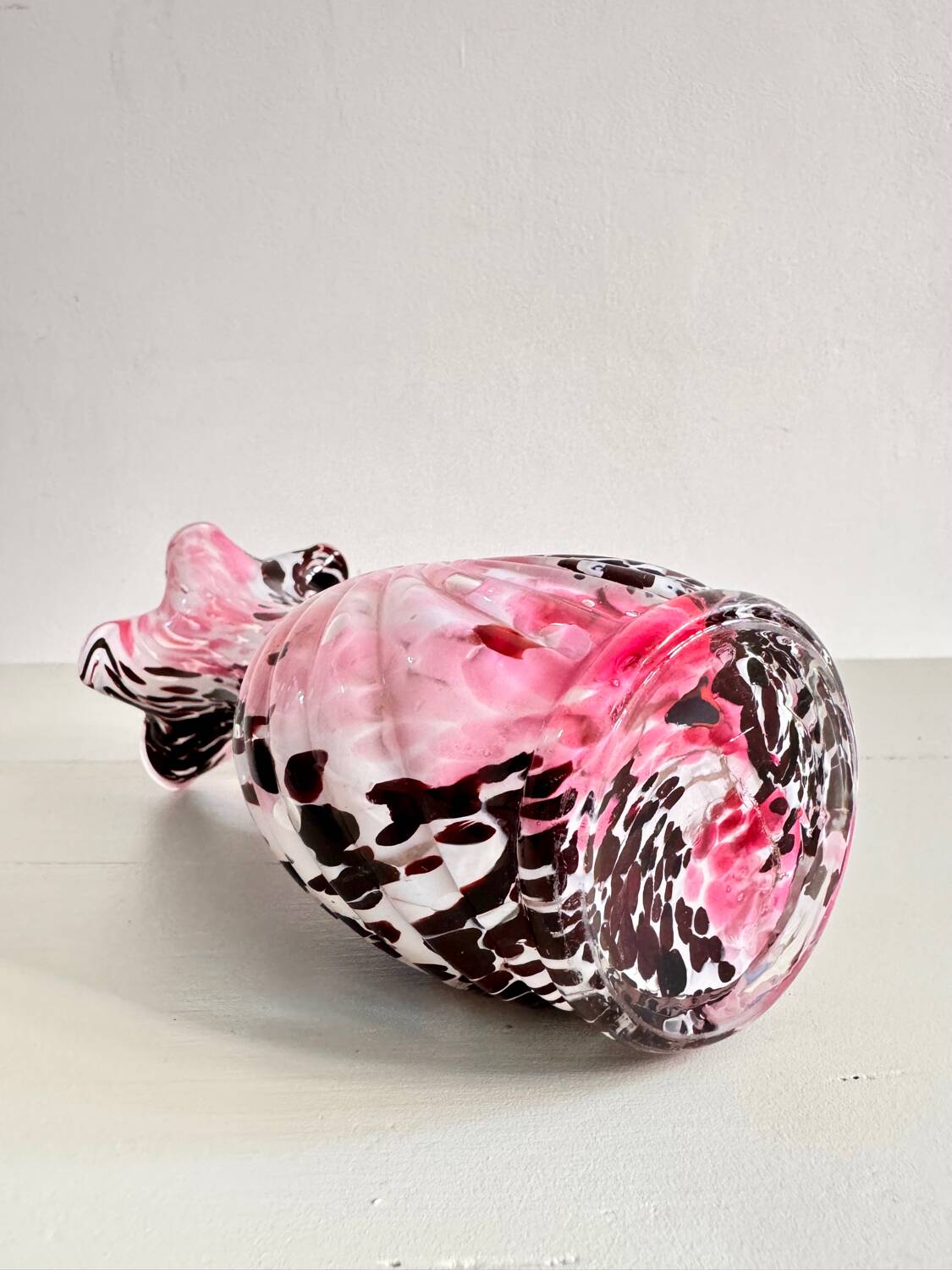 Art Nouveau soliflore vase in Clichy glass