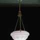 Chandelier en verre vintage Art Déco rose italien des années 1950 avec décorations.