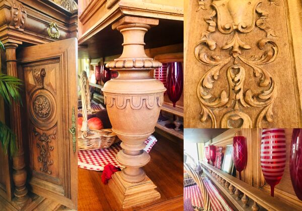 Buffet ancien, 2 corps en chêne massif style Henri II, vitrine en verre biseauté