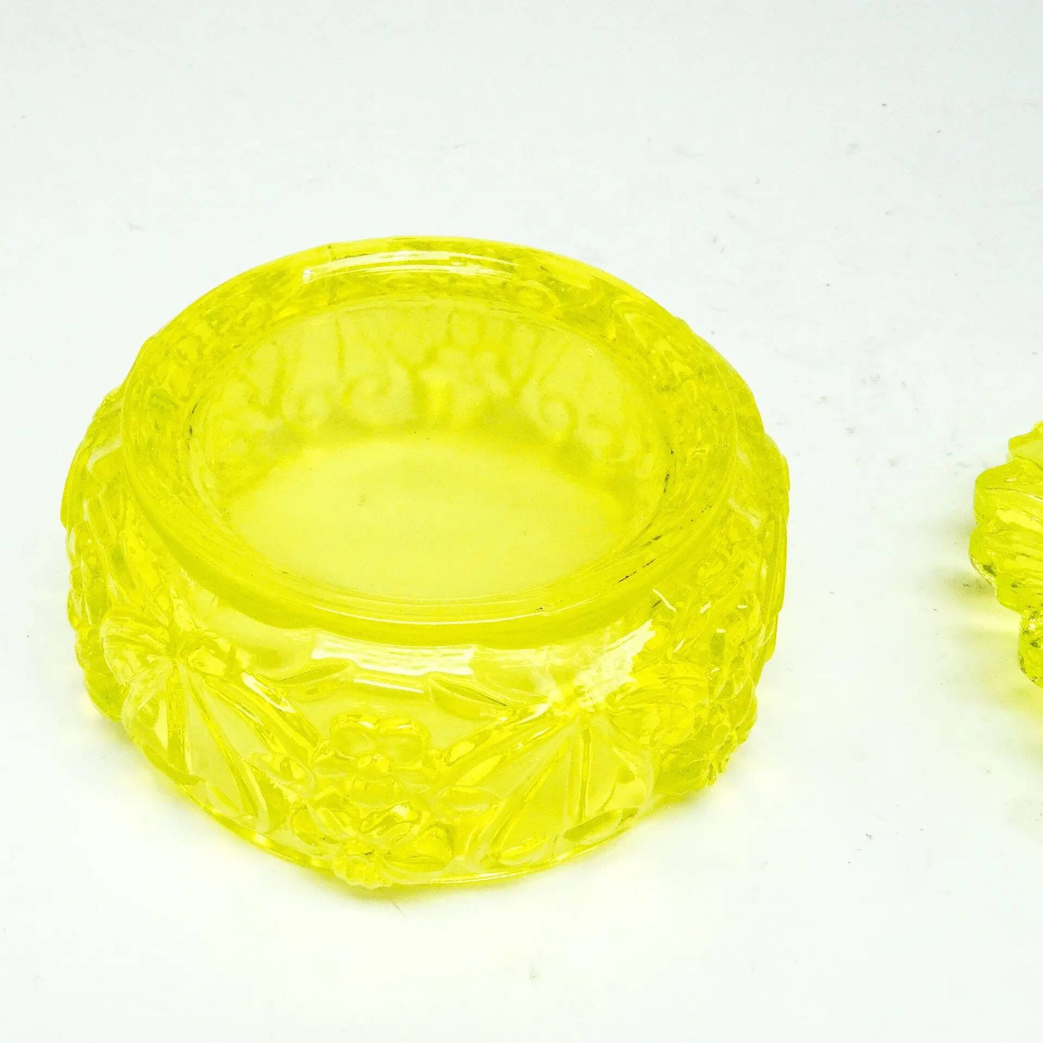 Art Deco bonbonniere, pressed uranium glass, Czechoslovakia, 1950s