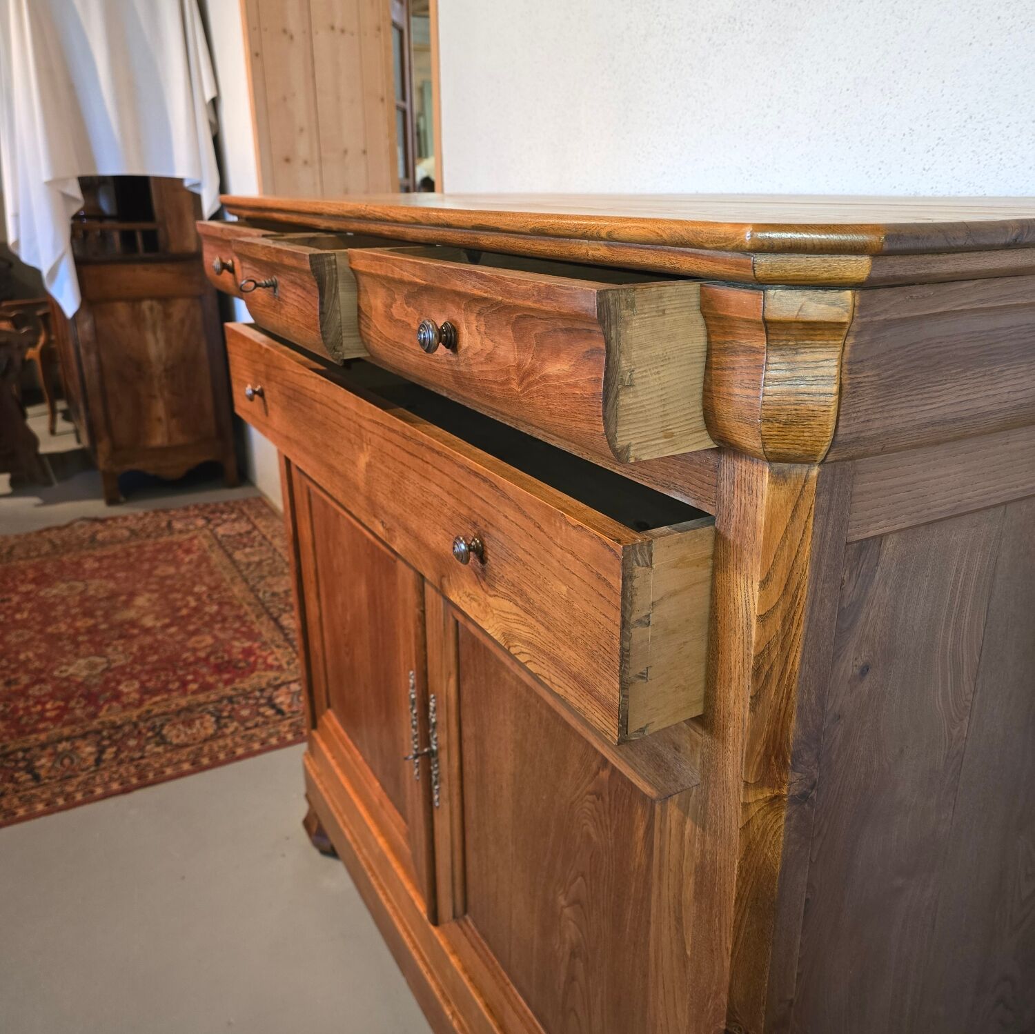 Buffet Louis Philippe