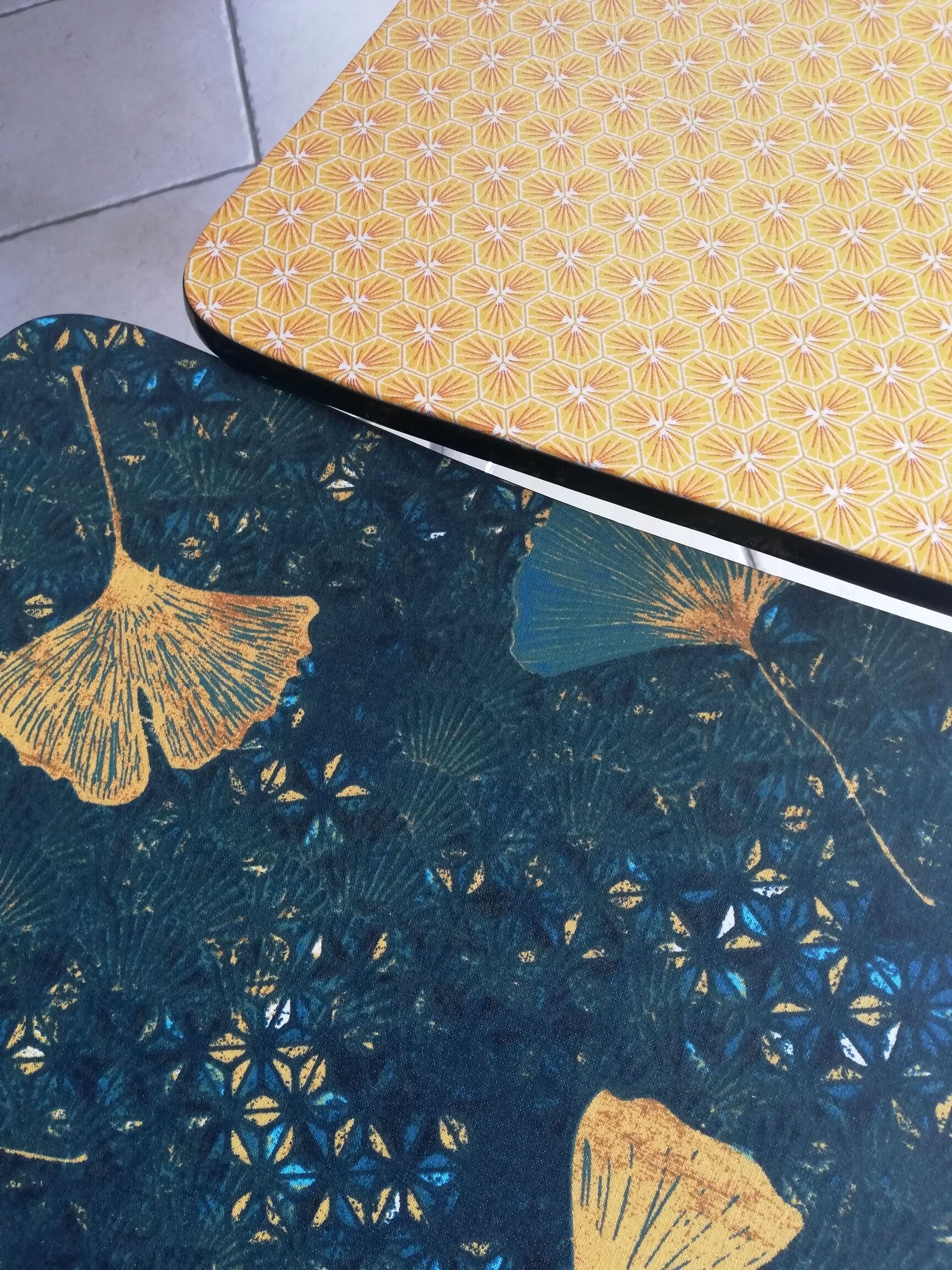 3 formica chairs revisited