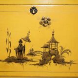 Antique Japanese commode hand-painted and lacquered.