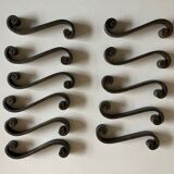 Set de 11 porte couteaux en fer battu Provence 1950