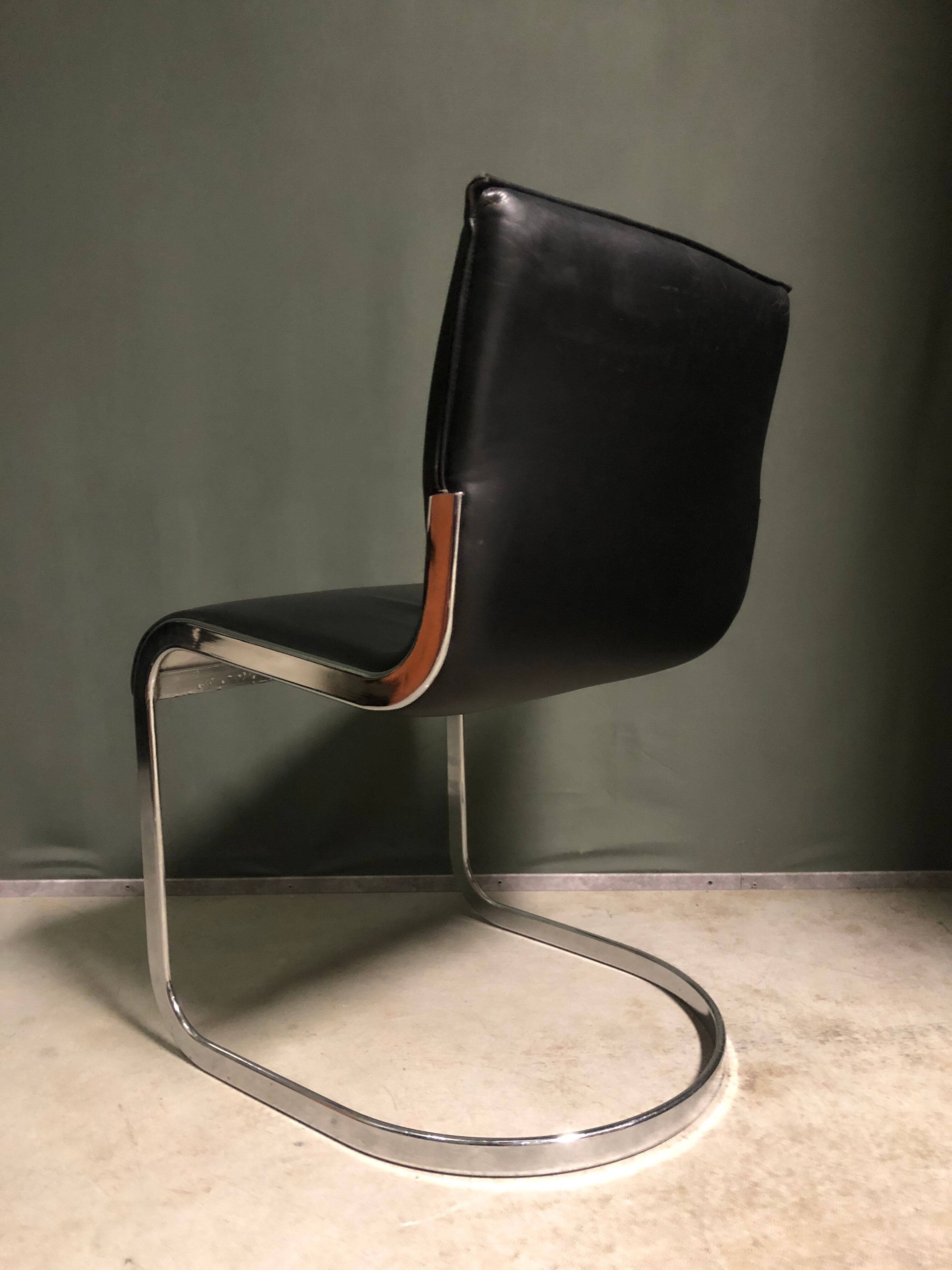 4 dining chairs 1980