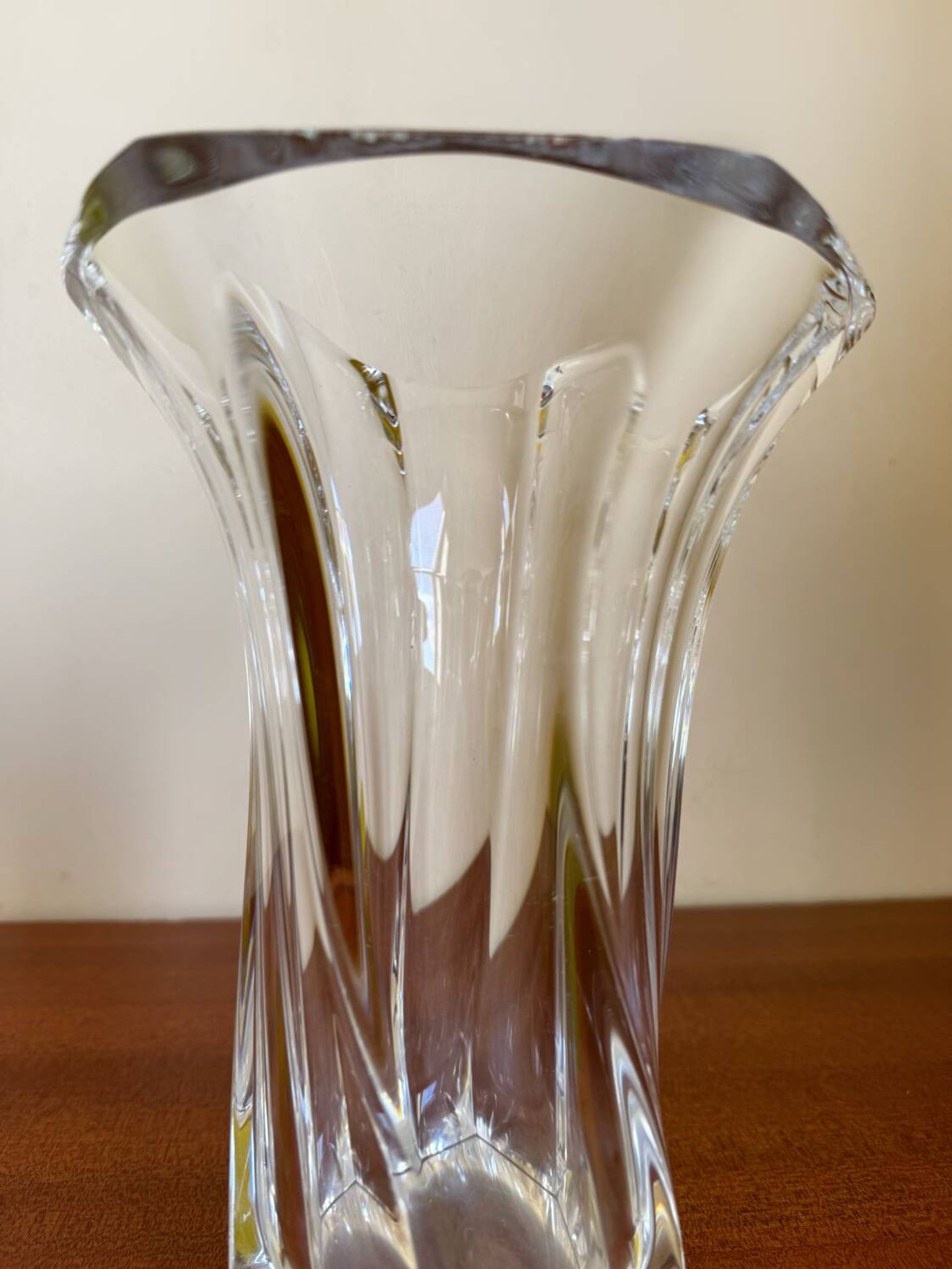 Vase cristal de Sèvres années 60