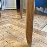 Expandable yellow formica table