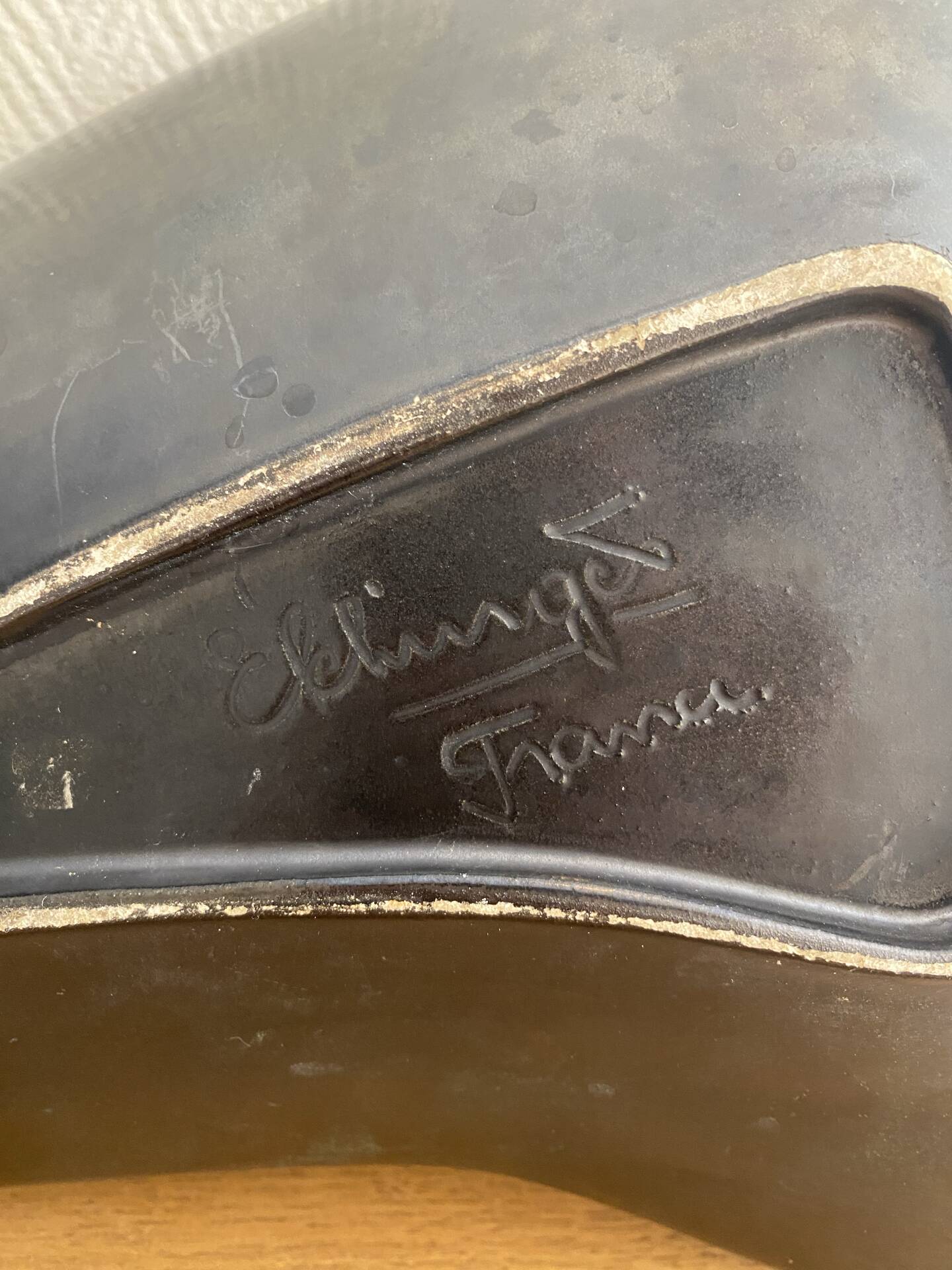Coupe en céramique signée Elchinger
