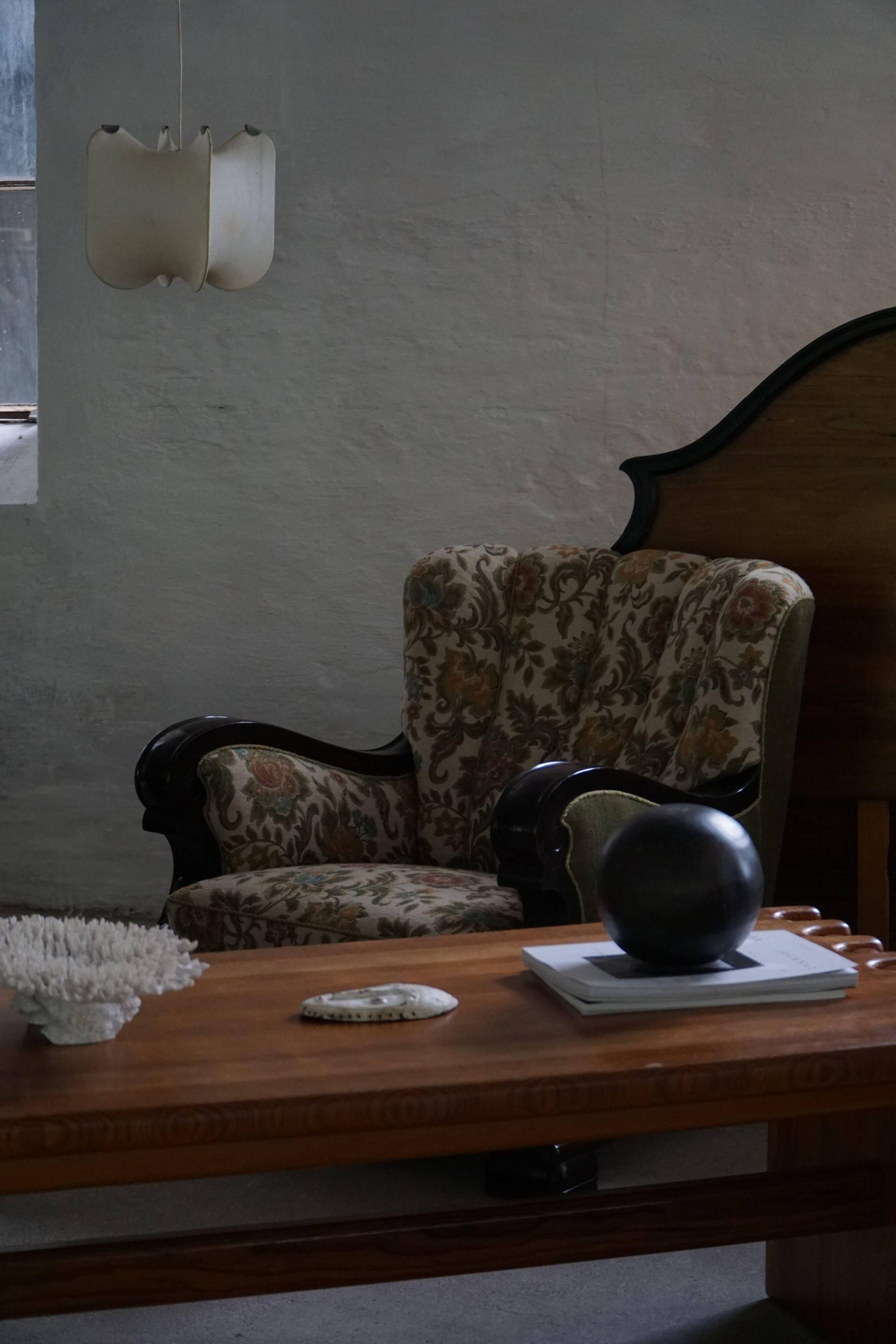 Pair of Danish Art Nouveau armchairs in embroidered floral velvet, 1920s.