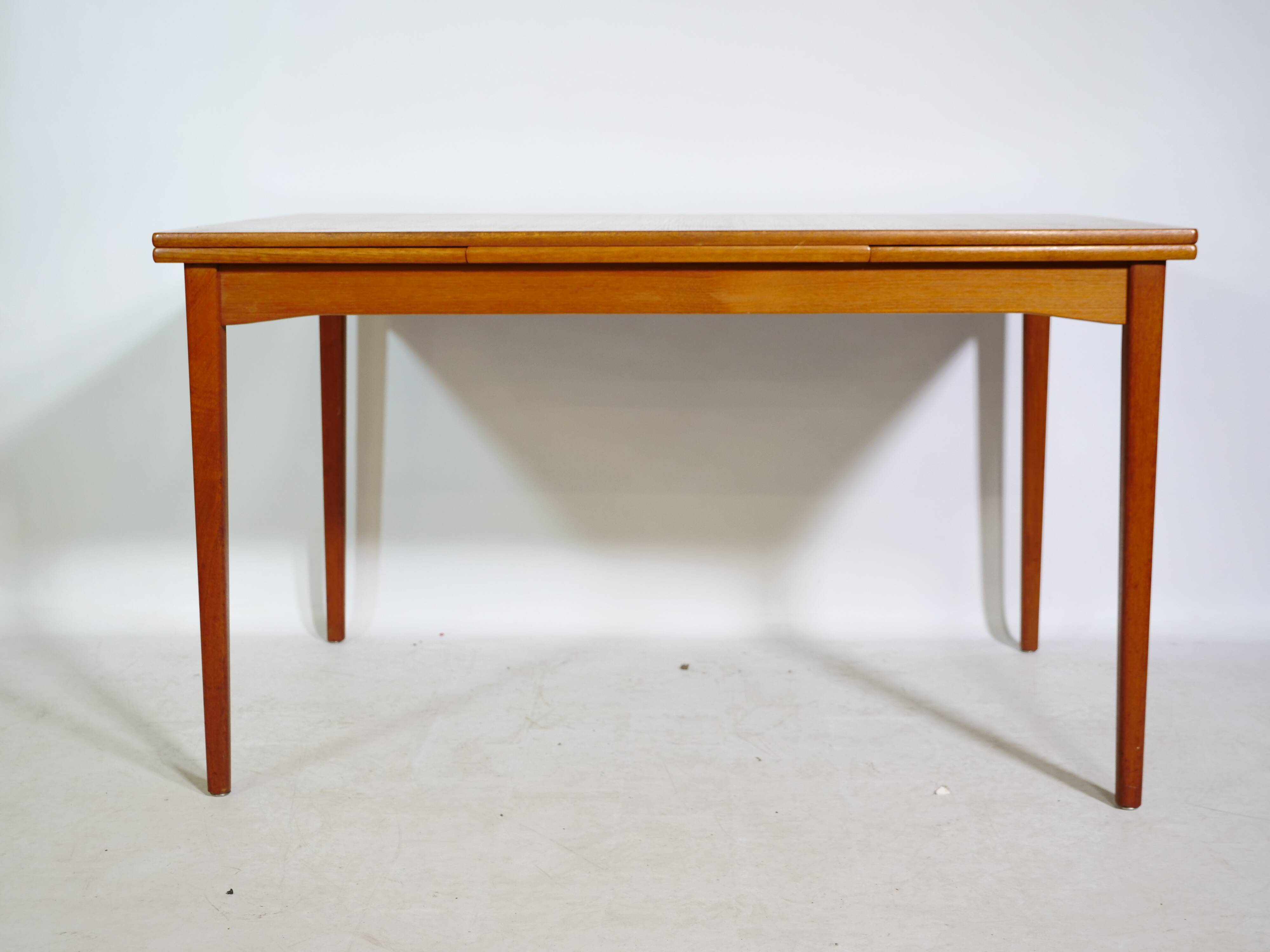 Mid-Century Teak Dining Table from Denmark, Extendable, 1960s
