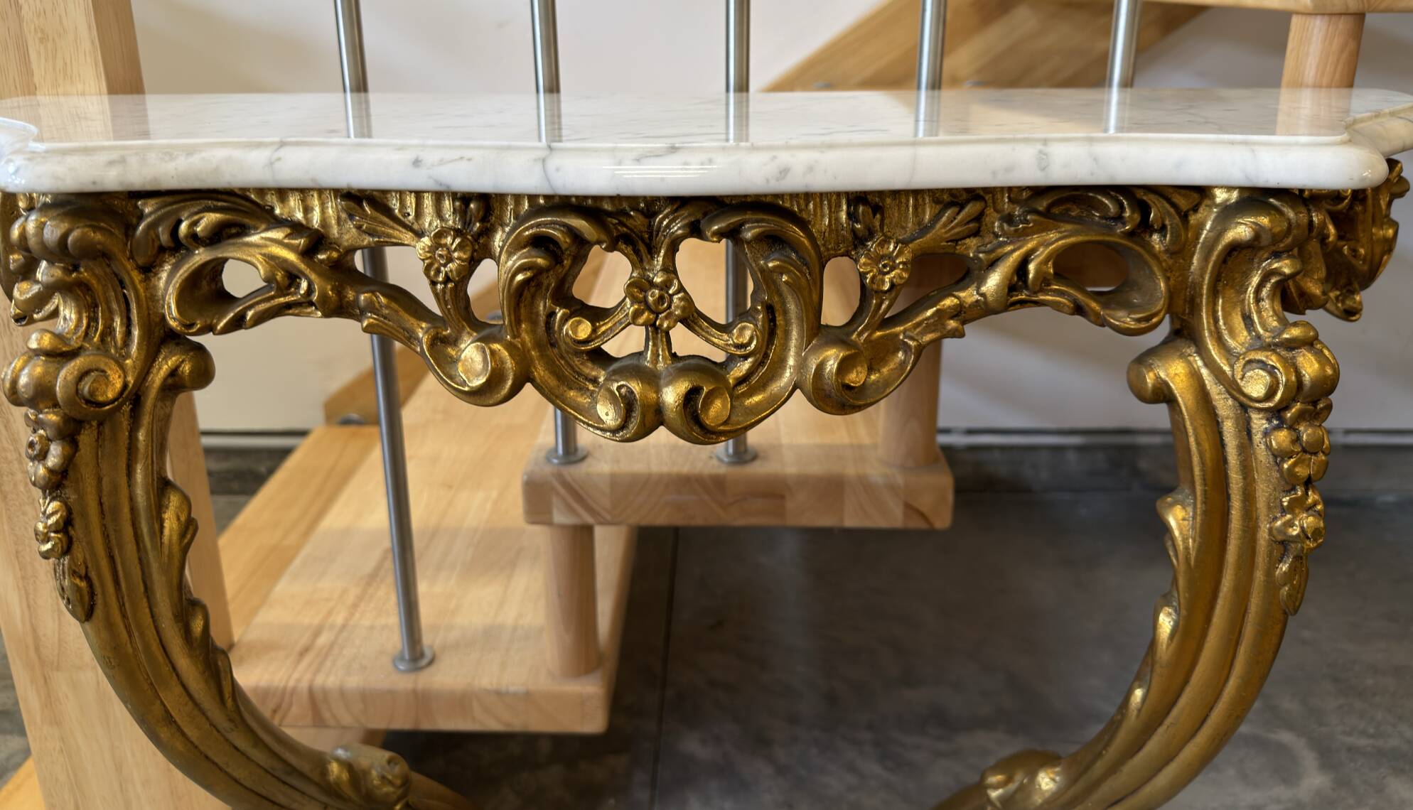 Louis XV style console in gilded wood and marble