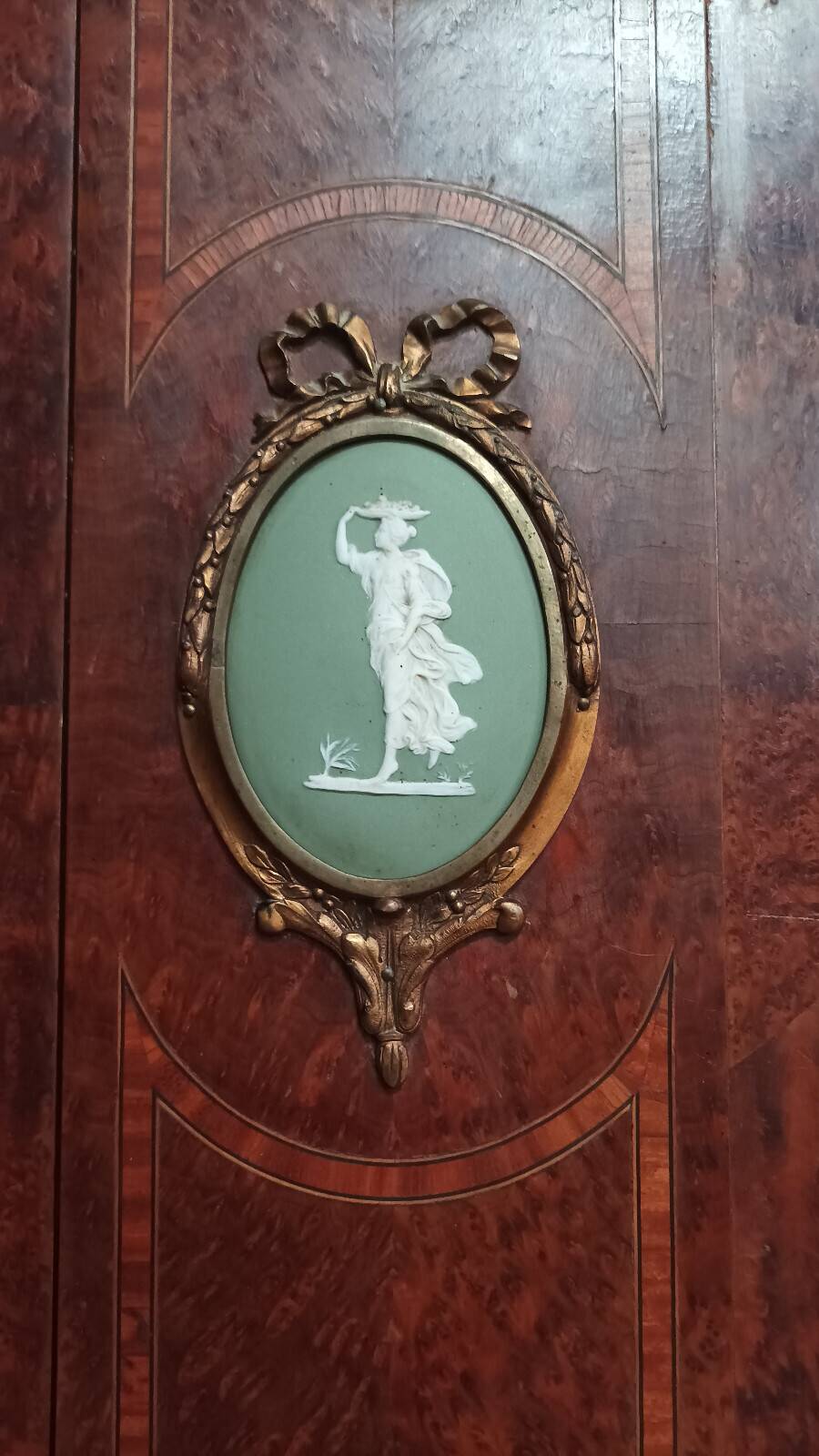 Louis XVI library in thuya burl wood