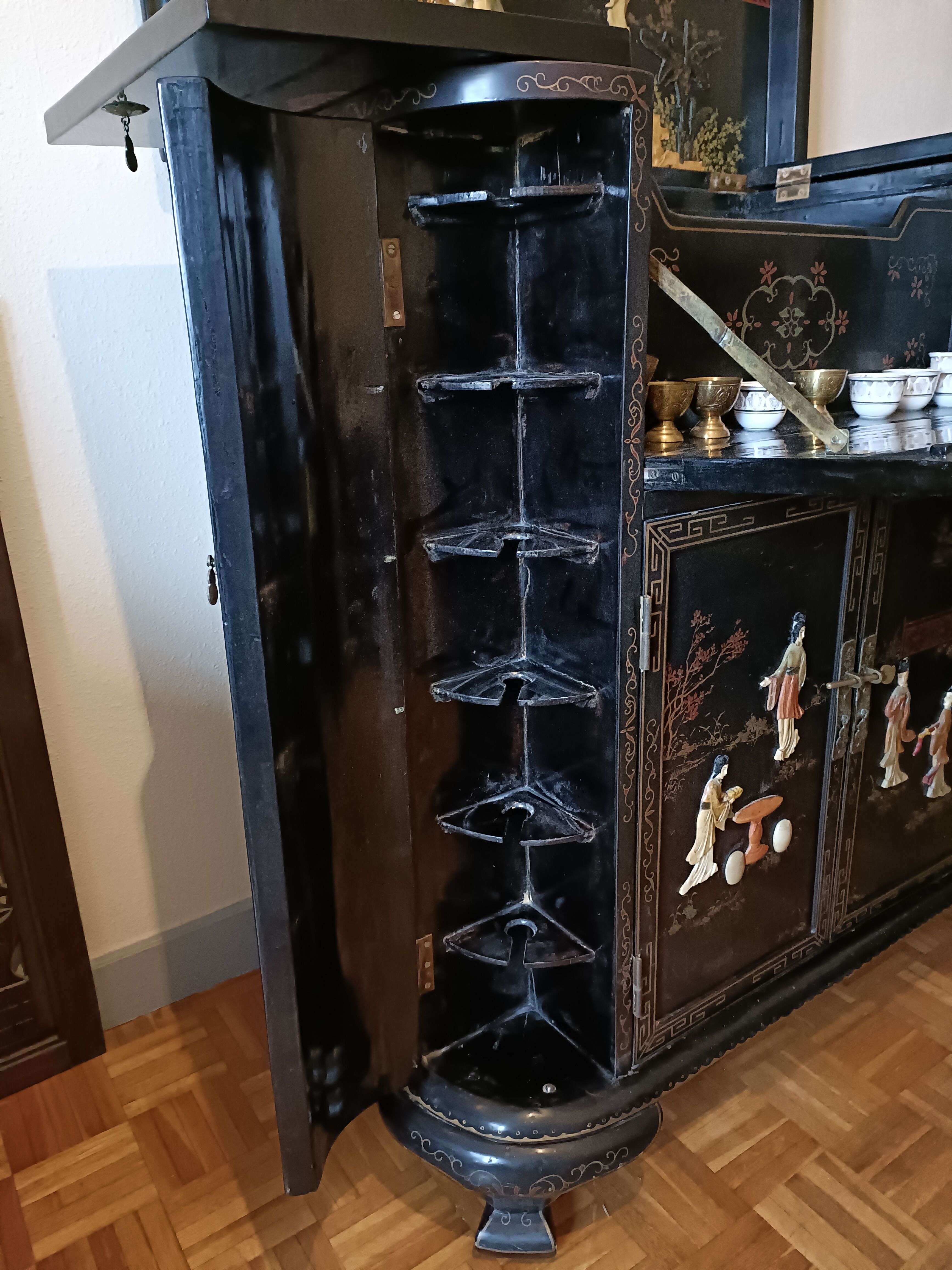 Meuble bar chinois