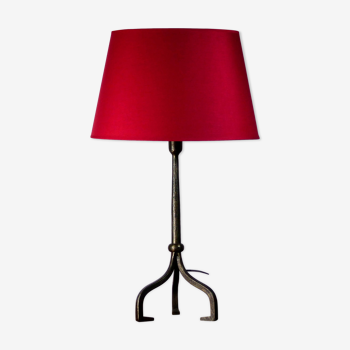 Wrought iron tripod table lamp