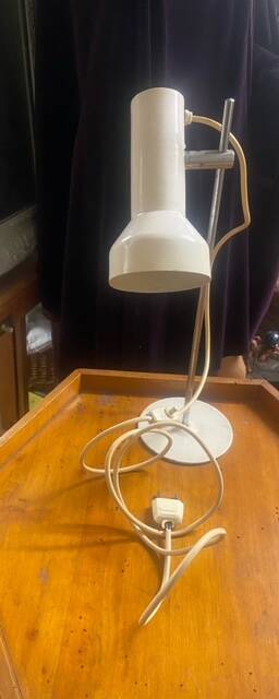 70s lamp, spotlight on white mat