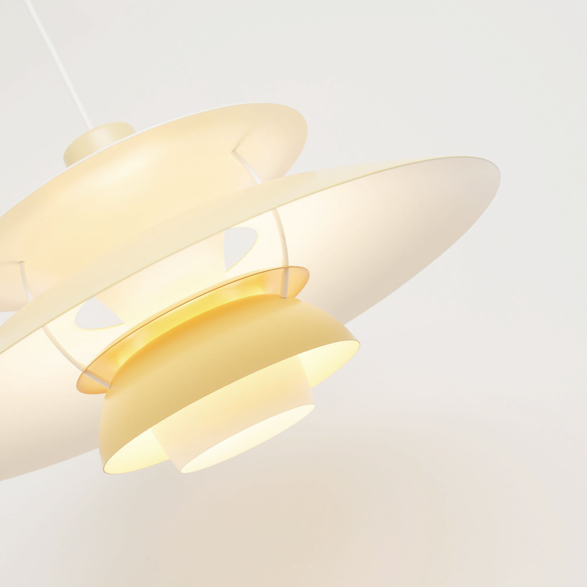 Vanilla PH5 lamp, P. Henningsen for L. Poulsen