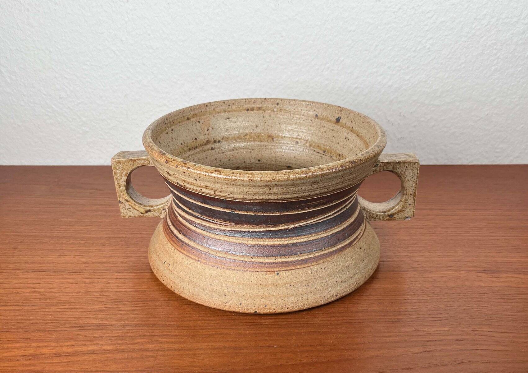 Mid-Century Modern Danish Studio Pottery Bowl by Tue Poulsen for Tue Keramik, 1960s
