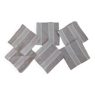 Napkins x 6