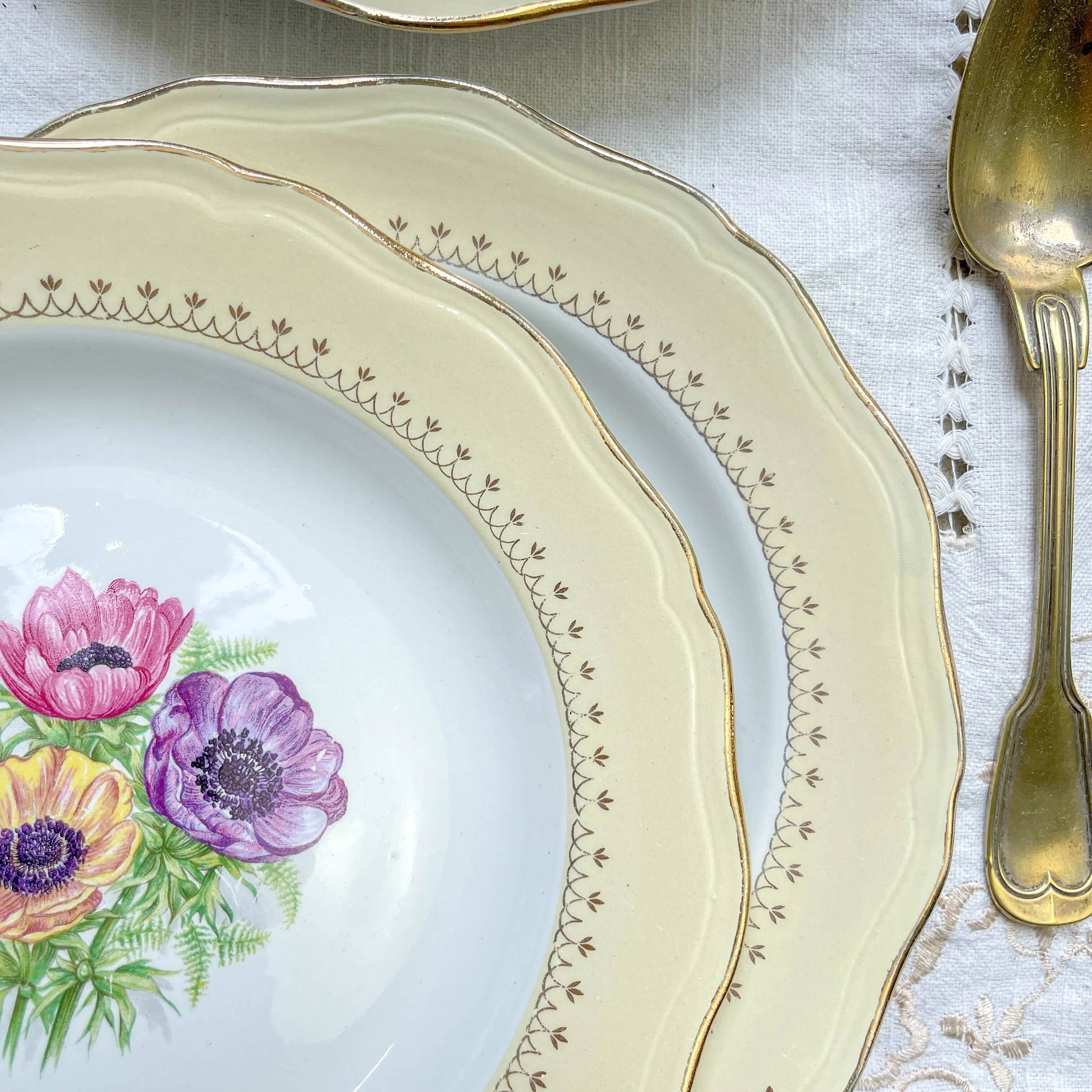 4 vintage porcelain soup plates with white and golden yellow floral pattern L'Amandinoise "Coopélia"