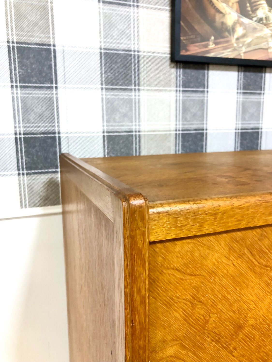 Scandinavian buffet secretary