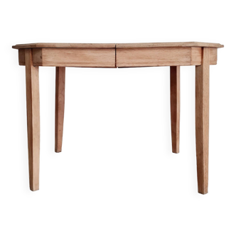 Raw wood table