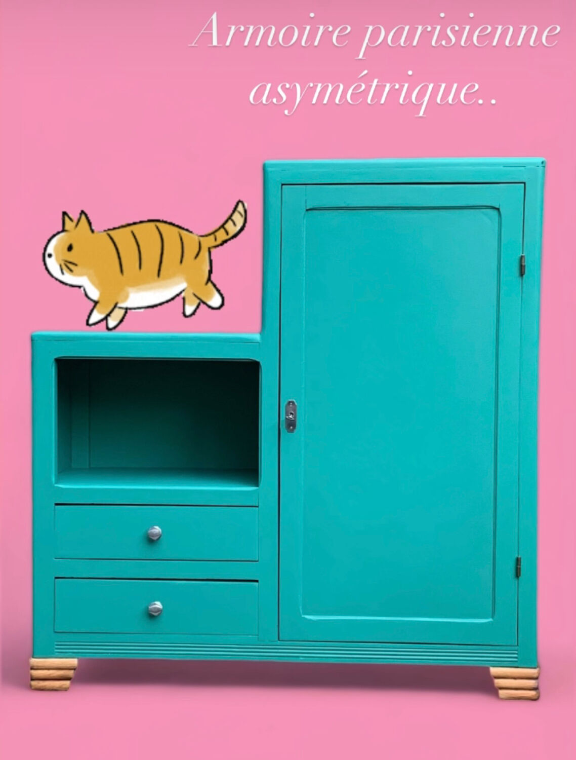 Asymmetrical Parisian wardrobe 1930