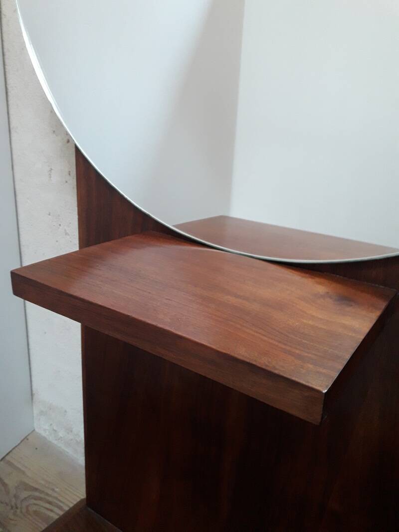 Art Deco dresser, solid walnut, veneer, 3 drawers, mirror.