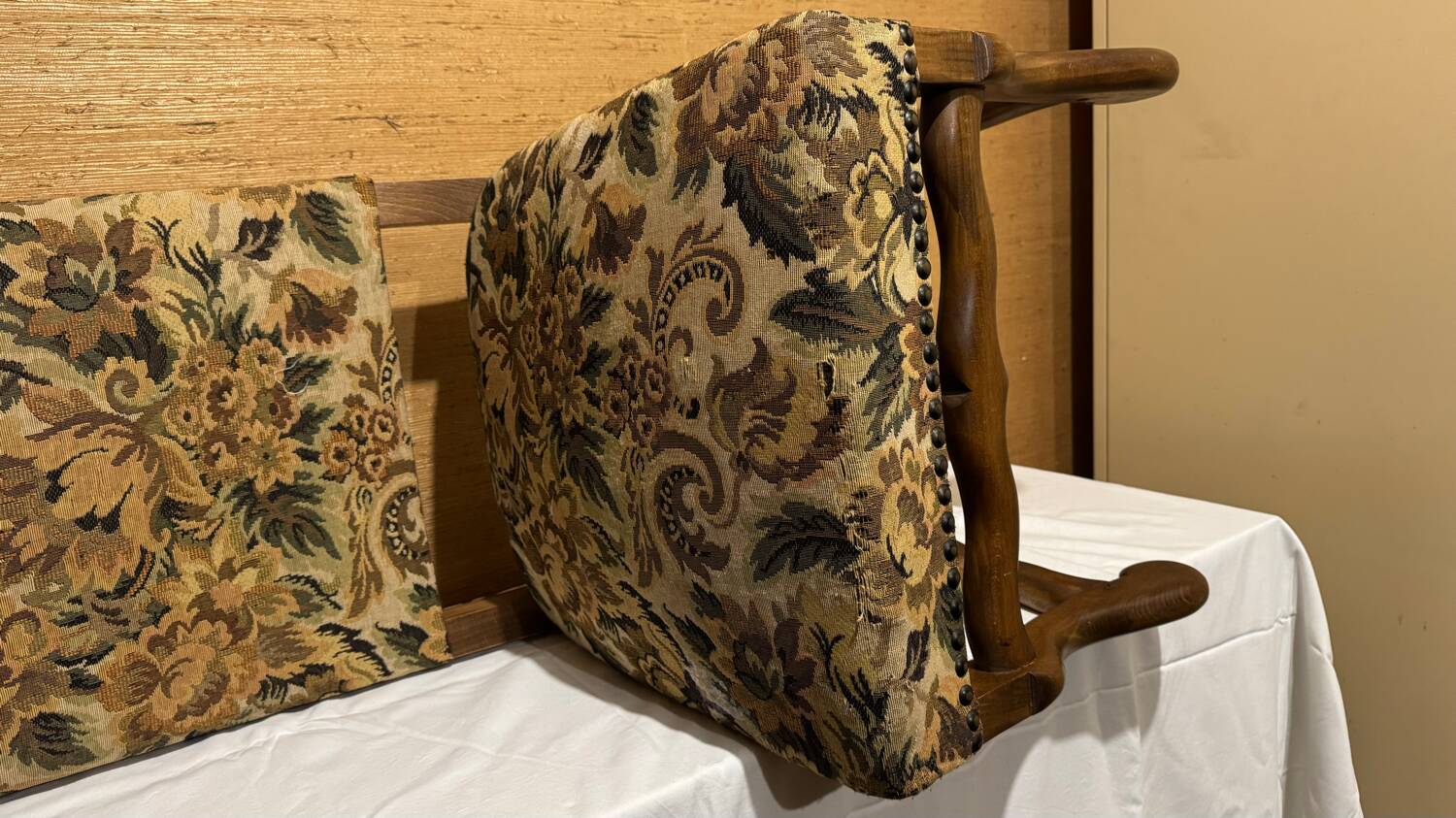 Set of 4 vintage LXIII style chairs