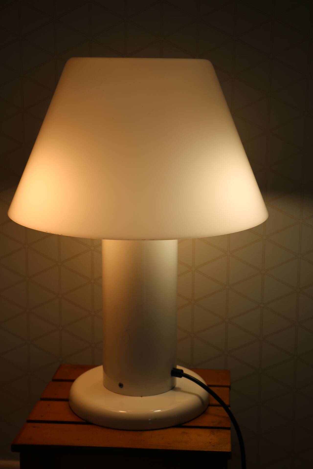 Guzzini living room lamp