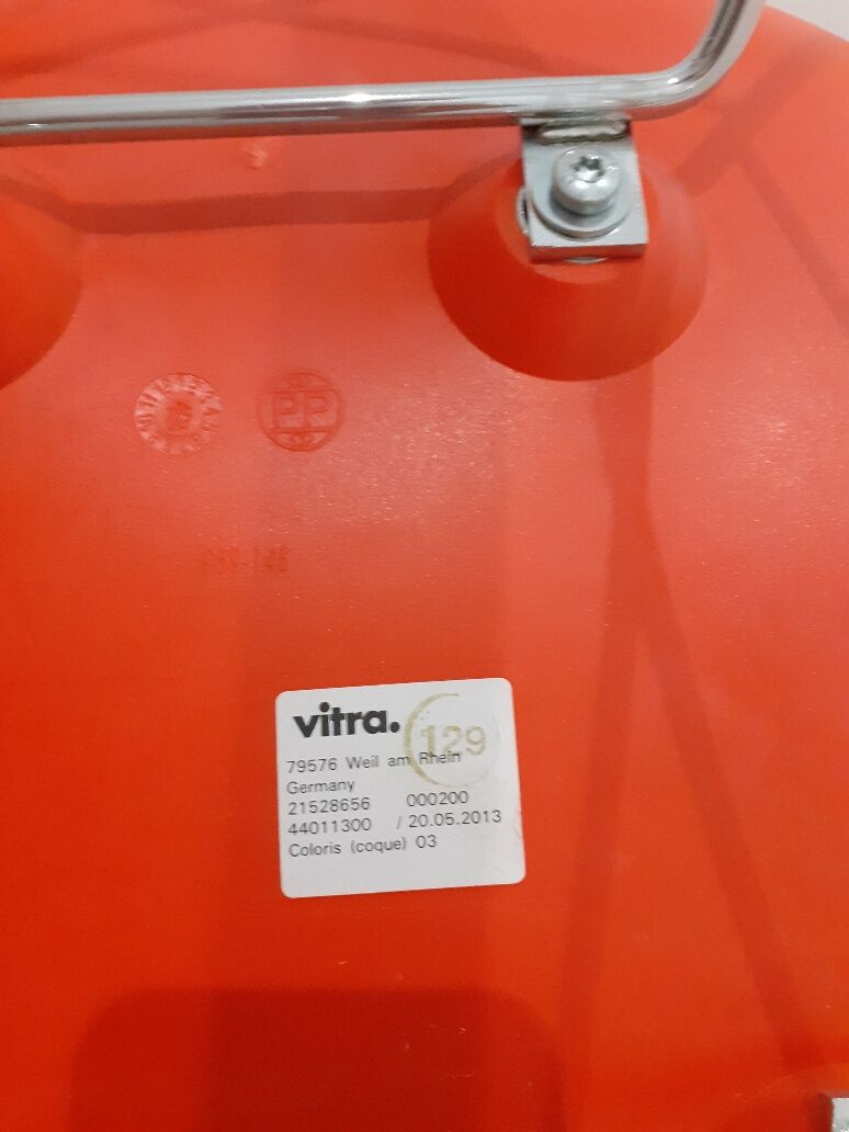 Rocking-chair by Charles & Ray Eames for Vitra