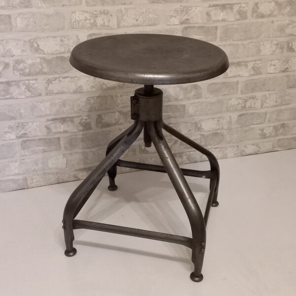 Adjustable Nicolle industrial stool