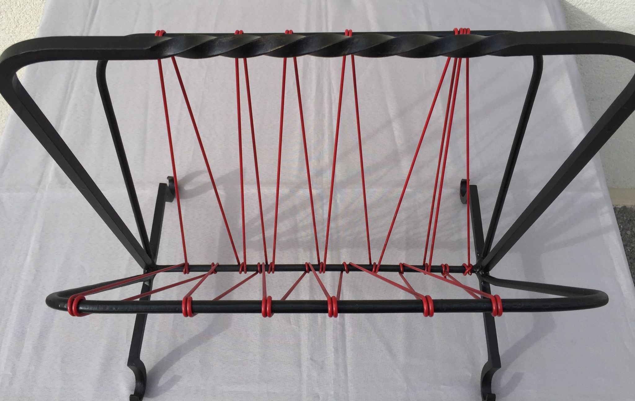 OLD MAGAZINE HOLDER VINTAGE BOOKS 50/70' WROUGHT IRON SCOUBIDOU