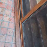 Showcase to install or hang