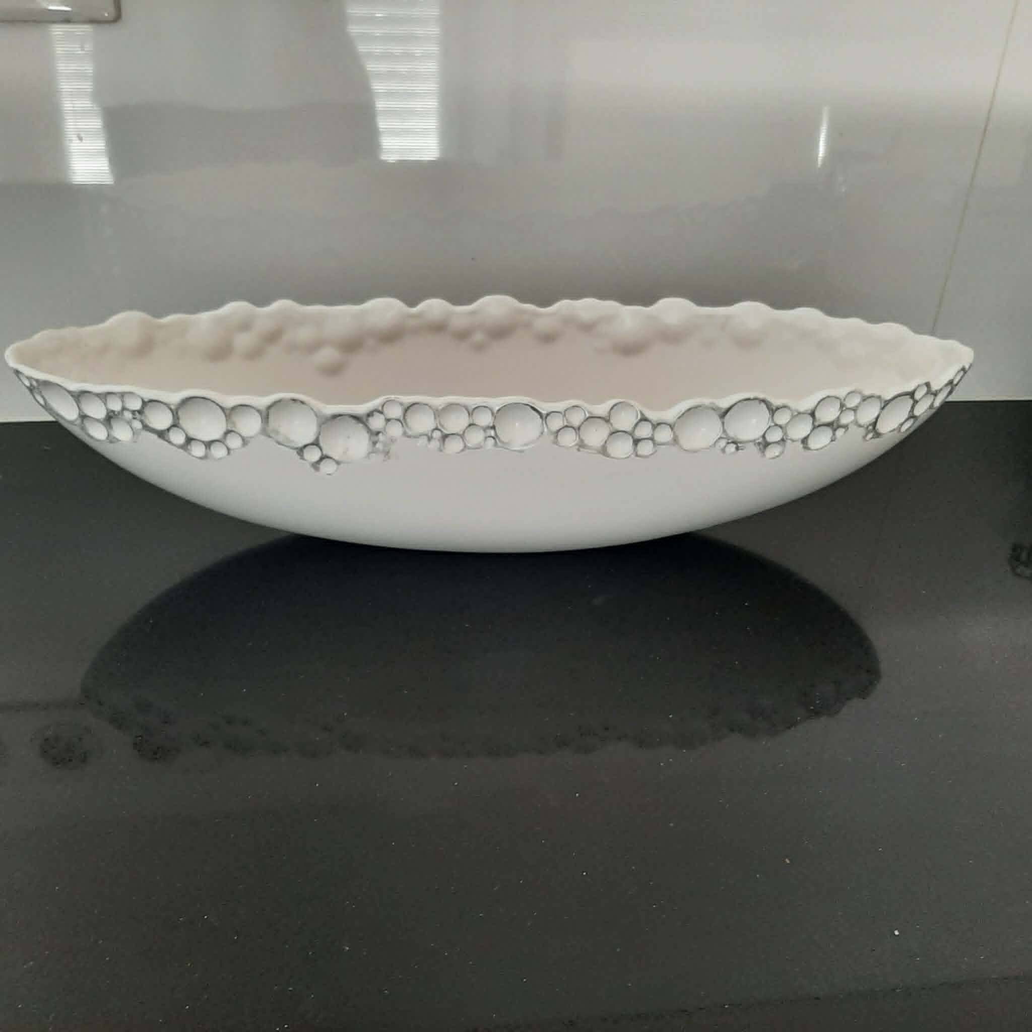Oblong bowl