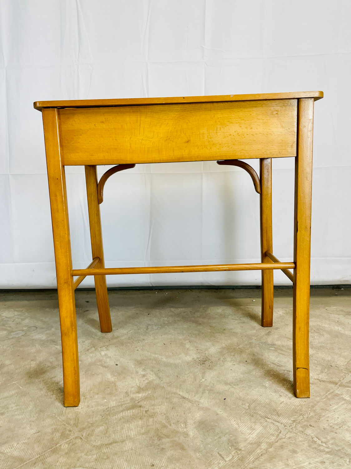 BAUMANN children's desk and chair