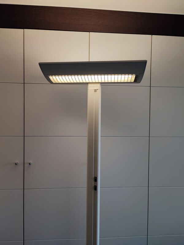Lampadaire industriel Radian