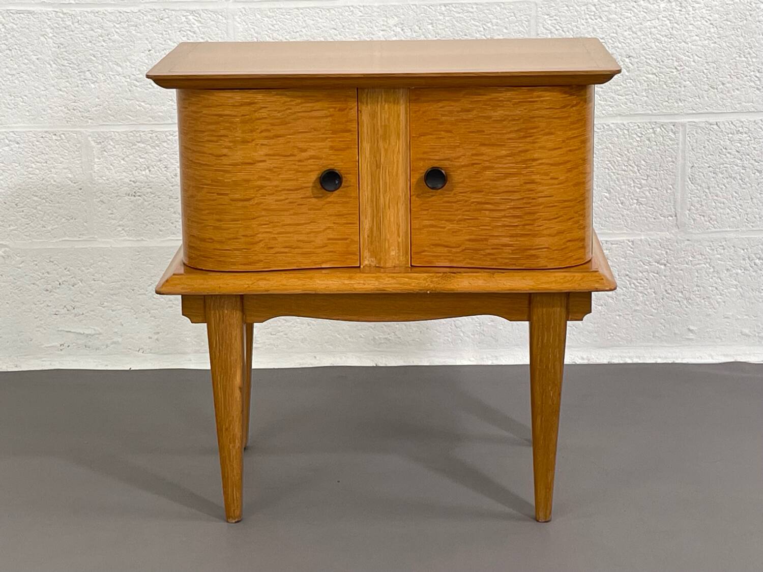 Table de nuit année 50
