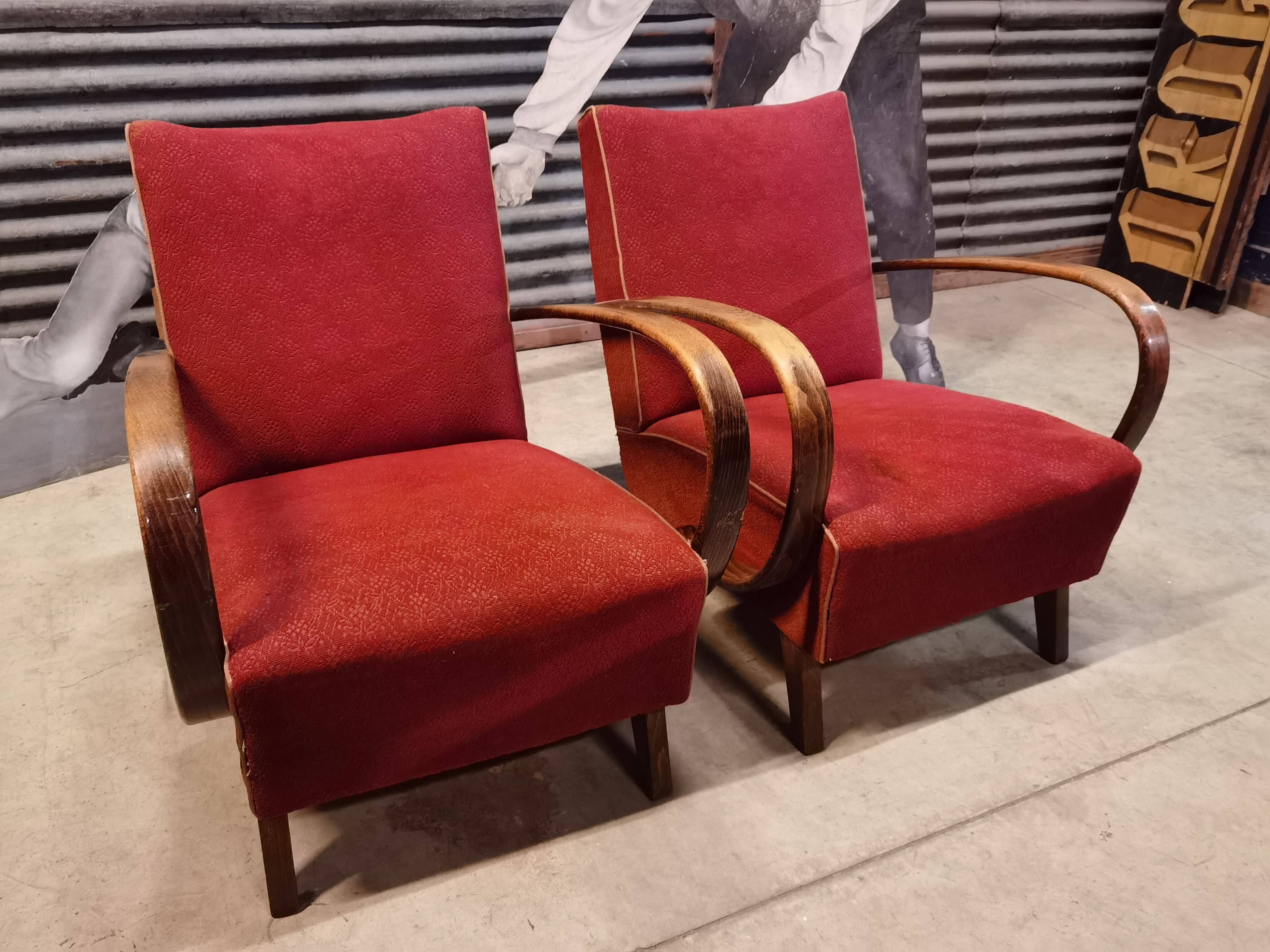 Pair of H 410 armchairs by Jindřich Halabala for Up Zavody